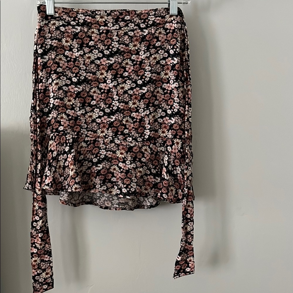 Abercrombie & Fitch Pink and White Mini Skirt